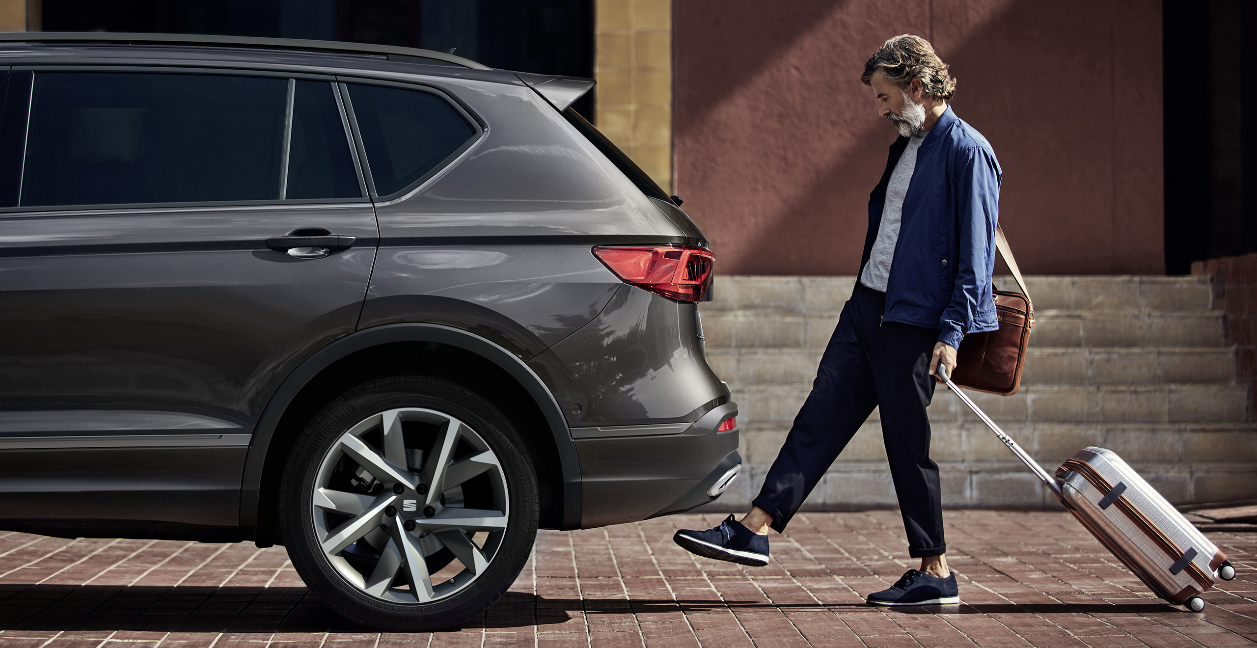 SEAT Tarraco connects your smartphone to the infotainment system through the seat connect app