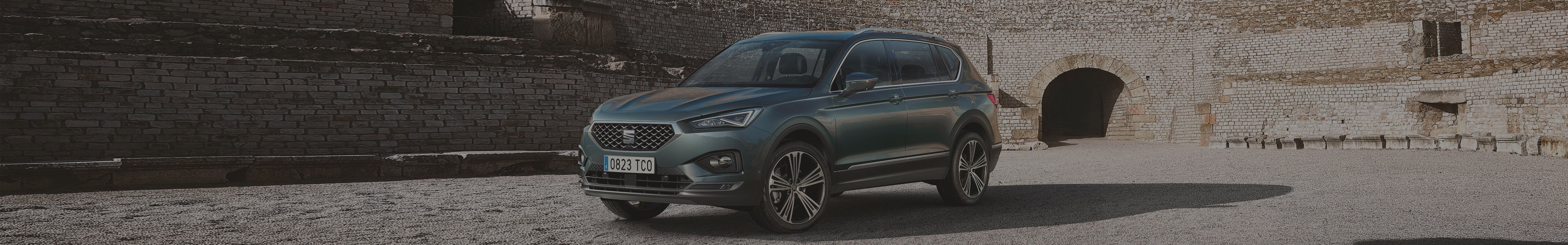 SEAT Tarraco large SUV in den Ruinen des römischen Circus - Zwei neue Assistenten für den Tarraco