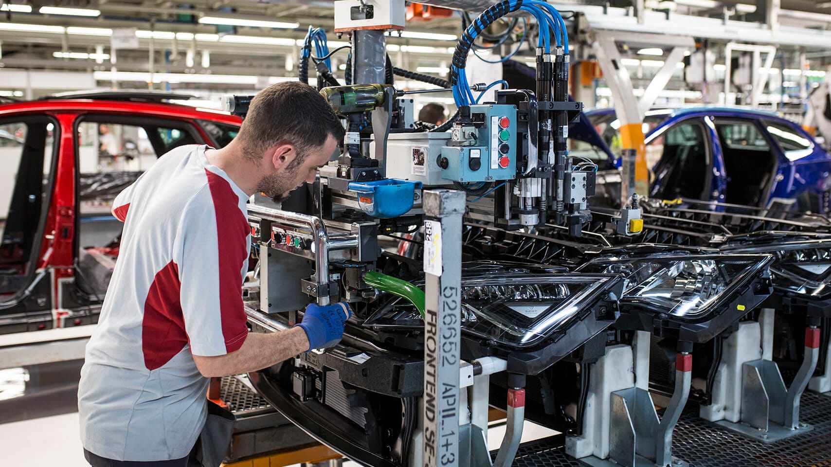 Dancing robots at Martorell factory