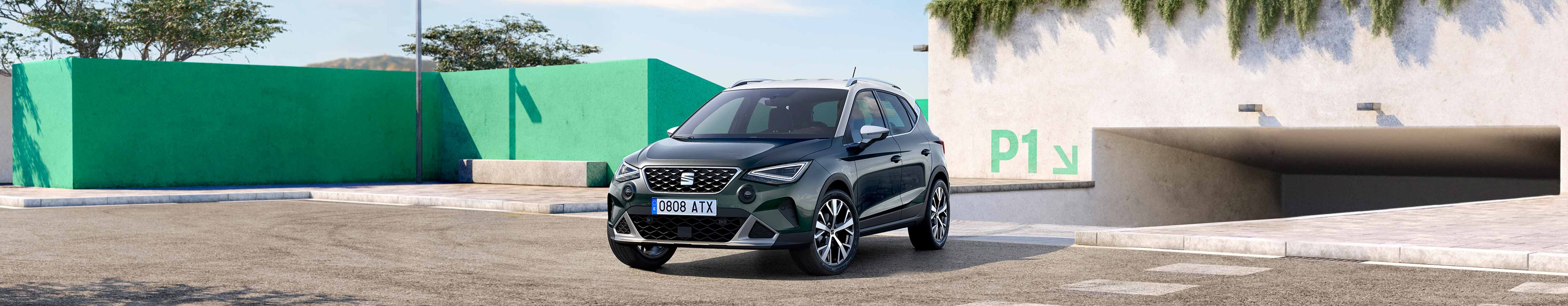 SEAT Arona front view Dark Camouflage with Candy white roof