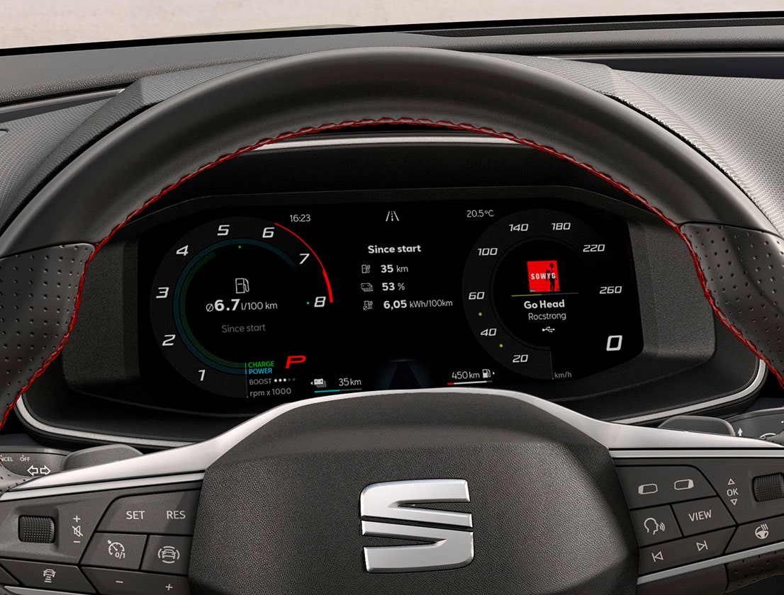 cockpit digitale della seat leon