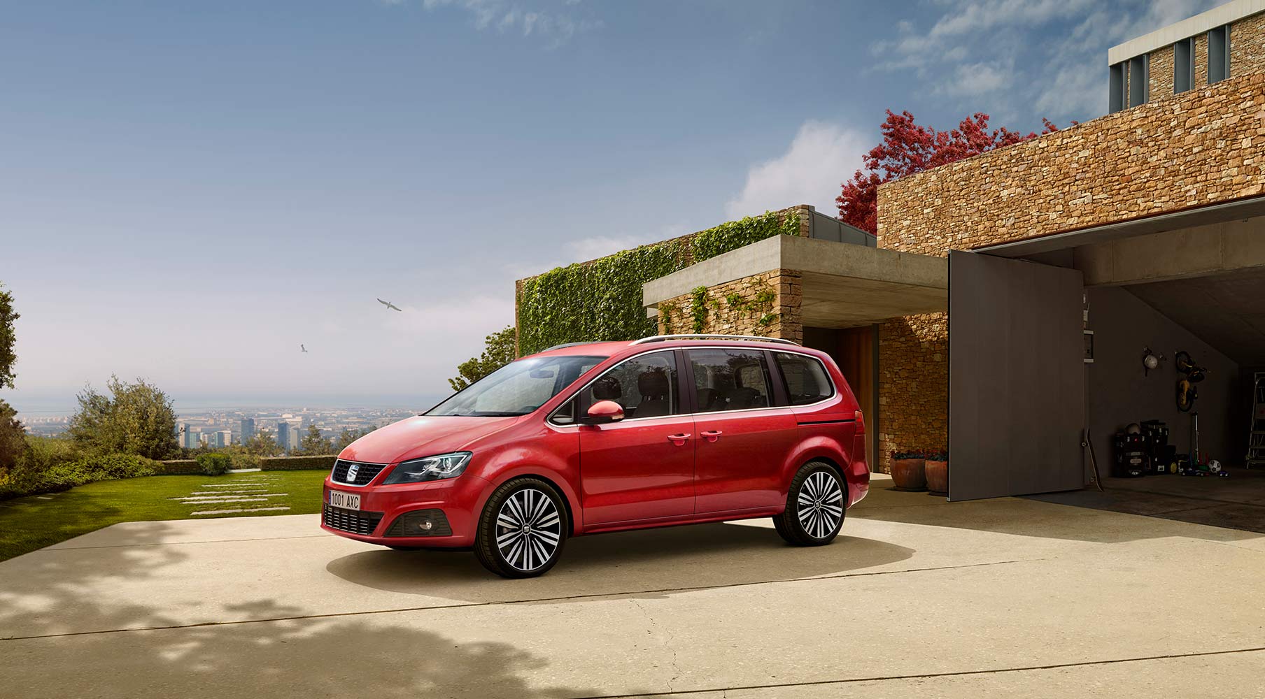 Un minivan : SEAT Alhambra, le MPV 7 places pour les familles